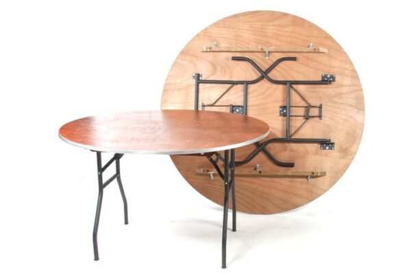 dinertafel te huur van 122cm