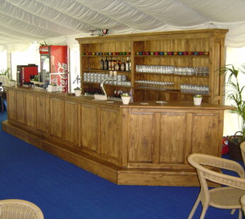 Houtenbar 6,3 m + Achterkast