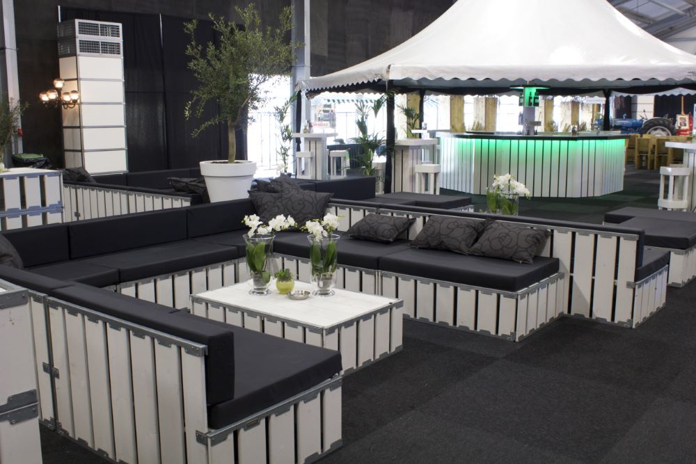 Black & White loungeset met kussens - Afbeelding 3